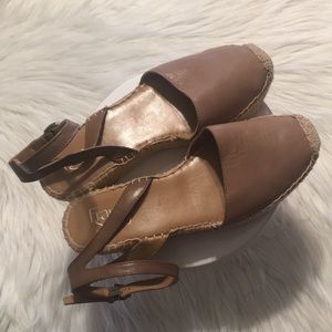 FRANCO SARTO  L-LARIZA ESPADRILLES SANDALS